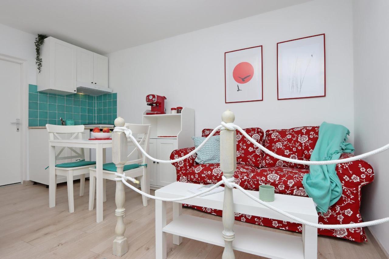 Sha La La - Charming, Unique Studio In A Historic Building Next To A Castle, Wifi, Smart Tv, Washer-Dryer Bakar Εξωτερικό φωτογραφία